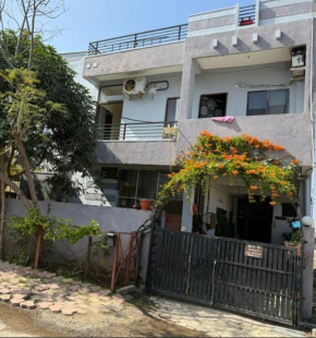 My Special House Homestay Nipania, Indore